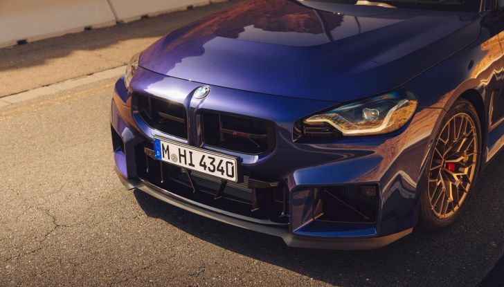 BMW M2 CS 2026: 530 CV di pura adrenalina, ma addio al cambio manuale - Foto 12 di 114