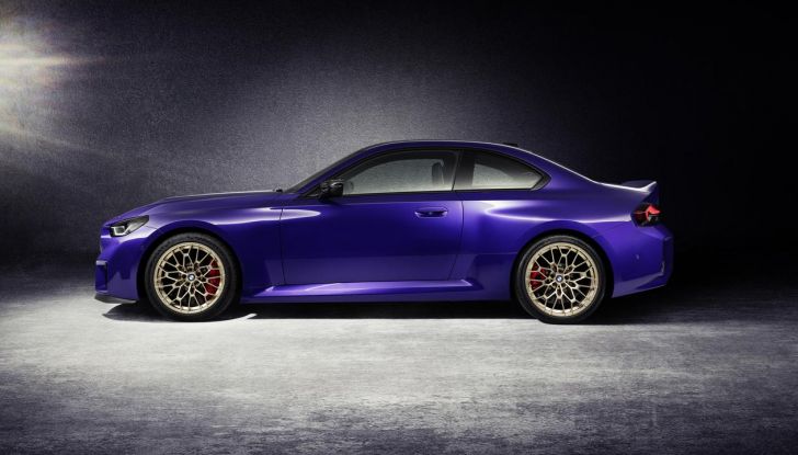 BMW M2 CS 2026: 530 CV di pura adrenalina, ma addio al cambio manuale - Foto 22 di 114