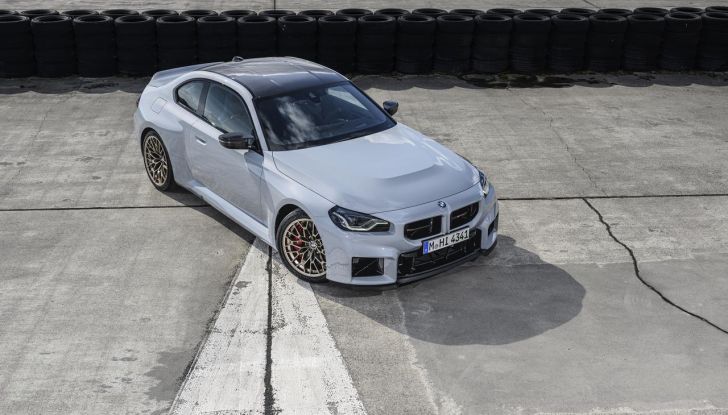 BMW M2 CS 2026: 530 CV di pura adrenalina, ma addio al cambio manuale - Foto 54 di 114