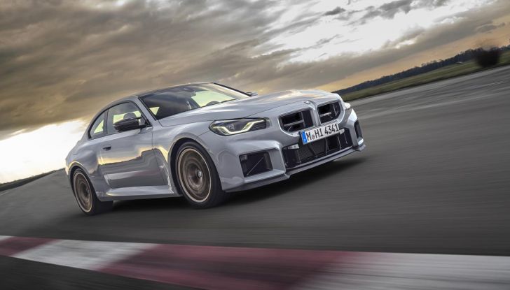 BMW M2 CS 2026: 530 CV di pura adrenalina, ma addio al cambio manuale - Foto 63 di 114