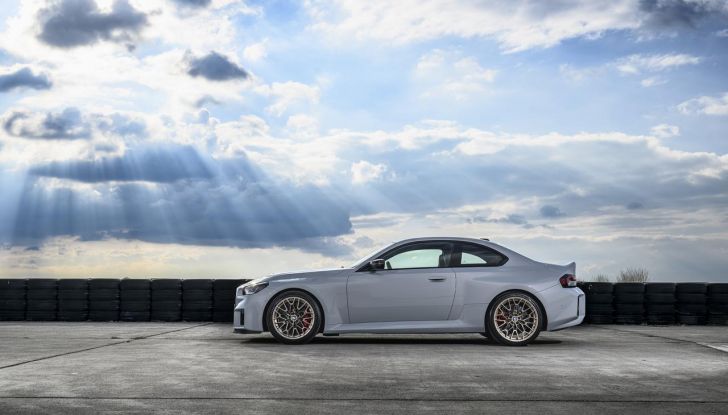 BMW M2 CS 2026: 530 CV di pura adrenalina, ma addio al cambio manuale - Foto 67 di 114