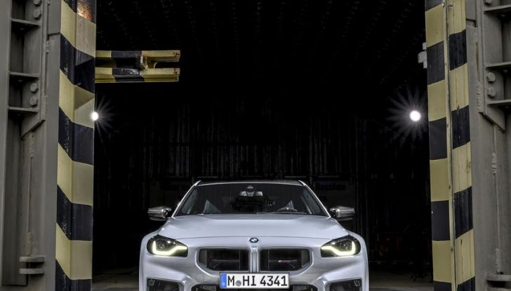BMW M2 CS 2026: 530 CV di pura adrenalina, ma addio al cambio manuale - Foto 71 di 114