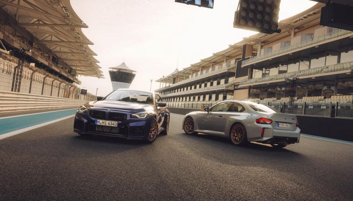 BMW M2 CS 2026: 530 CV di pura adrenalina, ma addio al cambio manuale - Foto 73 di 114