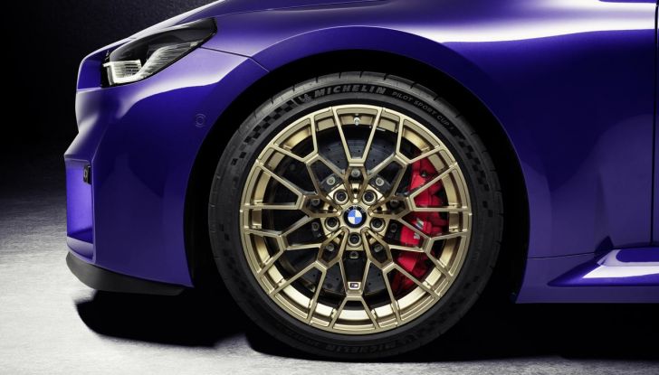 BMW M2 CS 2026: 530 CV di pura adrenalina, ma addio al cambio manuale - Foto 78 di 114