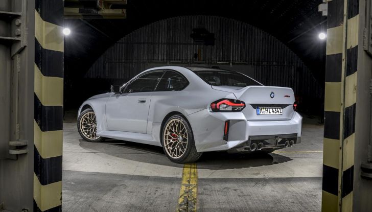 BMW M2 CS 2026: 530 CV di pura adrenalina, ma addio al cambio manuale - Foto 94 di 114