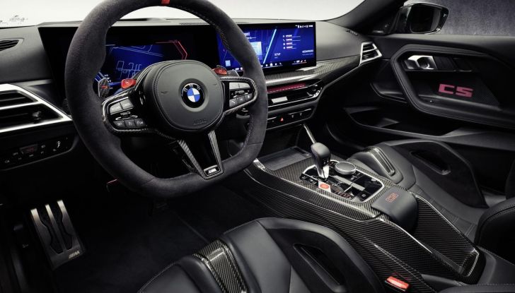 BMW M2 CS 2026: 530 CV di pura adrenalina, ma addio al cambio manuale - Foto 96 di 114