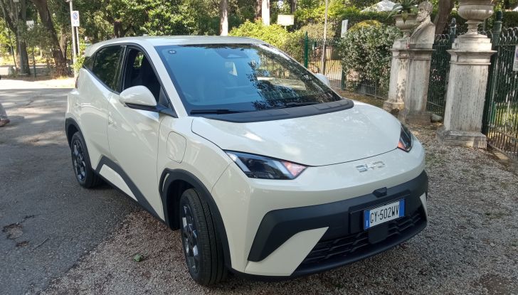 BYD Dolphin Surf prova su strada, prestazioni e prezzi - Foto 24 di 24