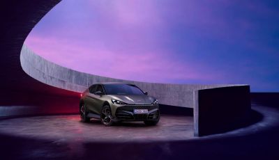 Cupra Tavascan: il SUV coupé elettrico si rinnova con nuove opzioni e dettagli