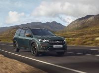 Dacia Jogger: l’anti-SUV che conquista l’Italia con 1000 km di autonomia e sette posti