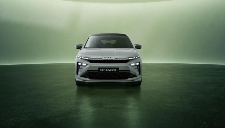 Skoda Enyaq RS: quando l’elettrico incontra la sportività - Foto 15 di 24