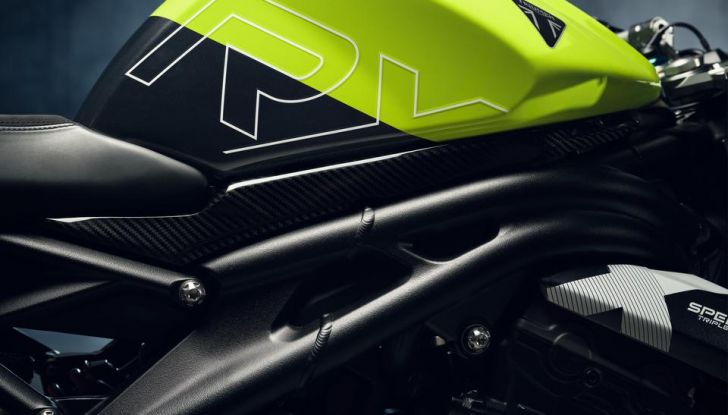 Triumph Speed Triple 1200 RX: tanta potenza in appena 1200 esemplari - Foto 36 di 43