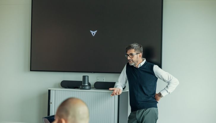 Gamma Cupra e-HYBRID: più autonomia, prestazioni e tecnologia - Foto 19 di 63