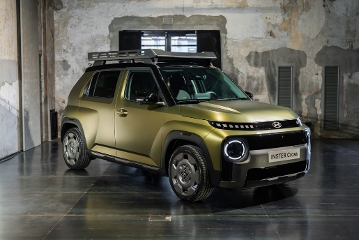 Nuova Hyundai INSTER Cross: debutta in Italia il SUV compatto elettrico dal cuore outdoor - Foto 1 di 5
