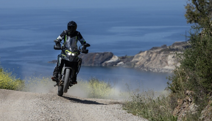 Benelli TRK 702 e 702X: valigie gratis e due formule di finanziamento attive - Foto 18 di 24