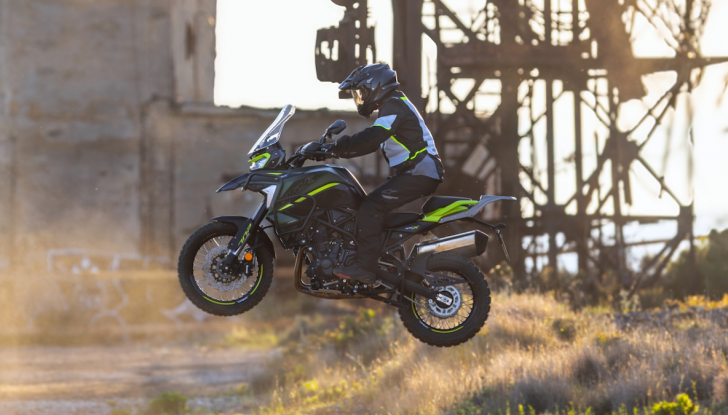 Benelli TRK 702 e 702X: valigie gratis e due formule di finanziamento attive - Foto 2 di 24