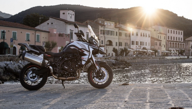 Benelli TRK 702 e 702X: valigie gratis e due formule di finanziamento attive - Foto 21 di 24