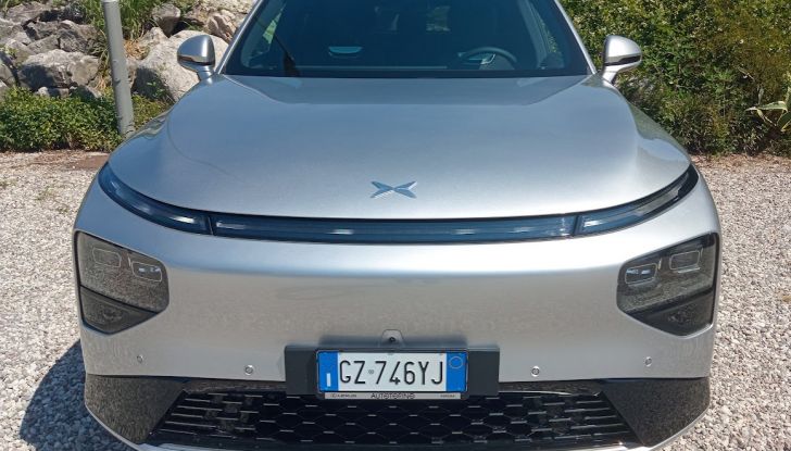 Test Drive XPENG G6 e XPENG G9: prova su strada, prezzi e autonomia - Foto 22 di 35