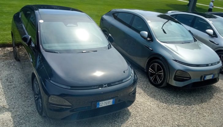 Test Drive XPENG G6 e XPENG G9: prova su strada, prezzi e autonomia - Foto 34 di 35