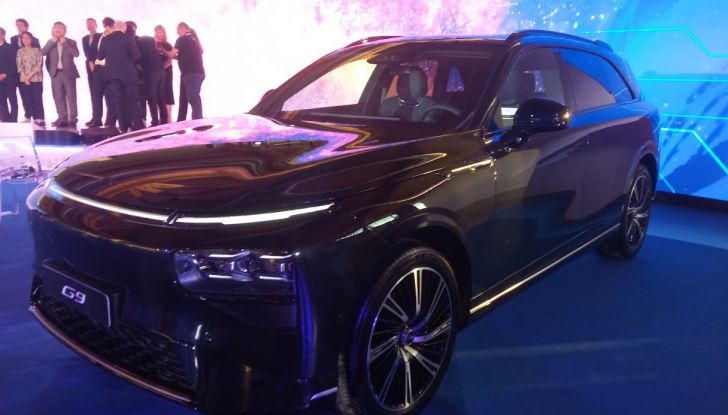 Test Drive XPENG G6 e XPENG G9: prova su strada, prezzi e autonomia - Foto 10 di 35