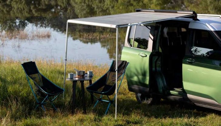 Ford Tourneo Courier by Tinkervan: il camper compatto, economico e adatto a ogni stagione - Foto 16 di 17