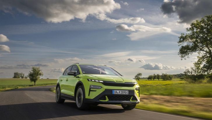 Skoda Elroq RS 2025: debutta la versione sportiva del SUV compatto elettrico - Foto 10 di 17