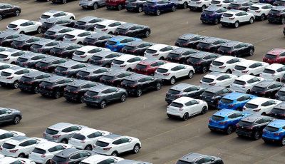 Mercato auto ottobre: i costruttori frenano, i concessionari salvano gli automobilisti (e il mercato)