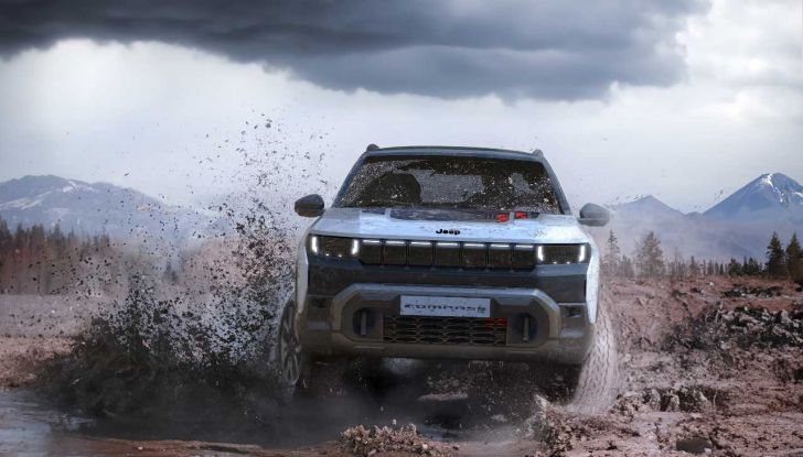 Jeep Compass 4xe 2025: prime immagini, interni rinnovati e trazione elettrica integrale - Foto 2 di 15