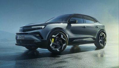 Opel Mokka GSE 2025: 280 CV, 200 km/h e design sportivo ispirato al rally