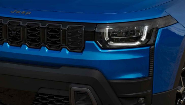 Jeep Cherokee 2026: nuova generazione ibrida, esclusiva per il mercato USA - Foto 11 di 30