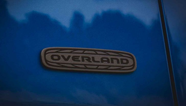 Jeep Cherokee 2026: nuova generazione ibrida, esclusiva per il mercato USA - Foto 14 di 30