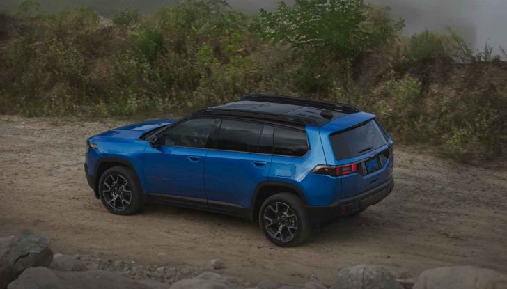 Jeep Cherokee 2026: nuova generazione ibrida, esclusiva per il mercato USA - Foto 7 di 30