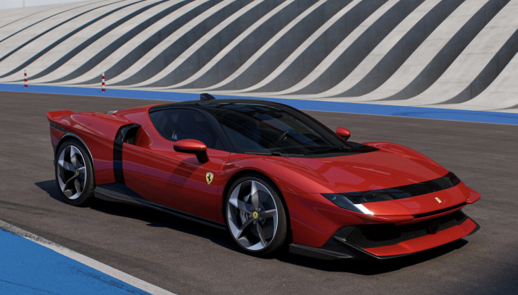 Ferrari 849 Testarossa: 1.050 cavalli e tecnologia da fantascienza - Foto 13 di 14