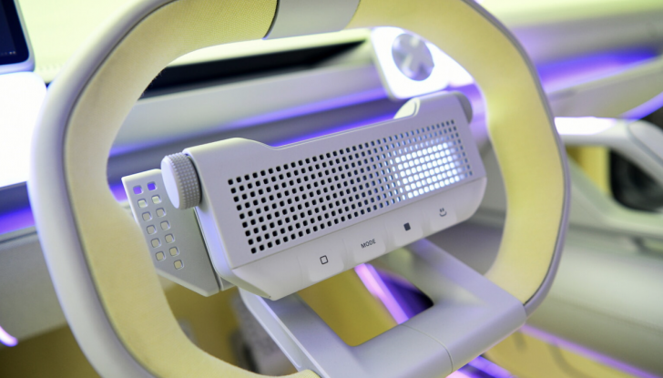 Hyundai Three, la concept che diventa realtà: nel 2026 l’elettrica sarà di serie - Foto 8 di 10