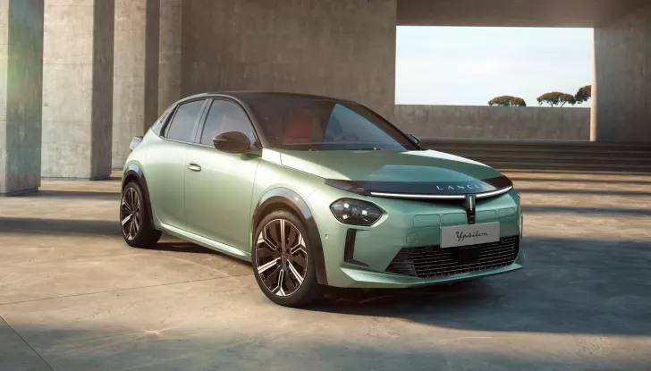 La nuova Lancia Ypsilon ibrida è in pronta consegna: offerta esclusiva per settembre - Foto 3 di 5