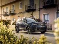 Dacia Bigster 2025: nuove motorizzazioni disponibili, fino a 1.450 km di autonomia