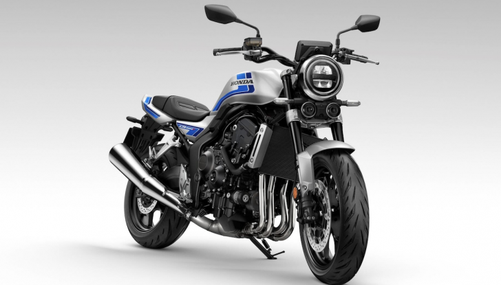 Honda CB1000F 2026, debutta la naked rétro con motore Fireblade - Foto 1 di 8