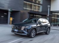 Hyundai Tucson 2026: evoluzione del SUV con motori aggiornati e maggiore efficienza