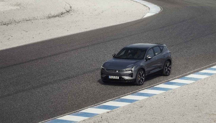 Polestar 3 Model Year 2026: nuova architettura a 800 Volt e ricarica più veloce - Foto 11 di 21