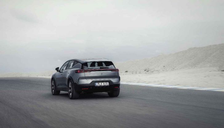 Polestar 3 Model Year 2026: nuova architettura a 800 Volt e ricarica più veloce - Foto 18 di 21