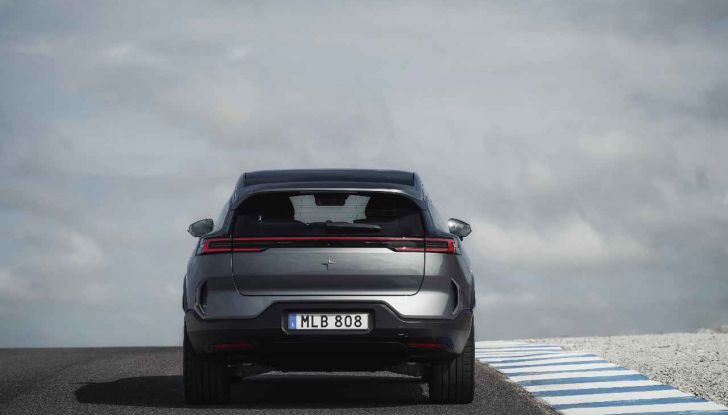 Polestar 3 Model Year 2026: nuova architettura a 800 Volt e ricarica più veloce - Foto 9 di 21