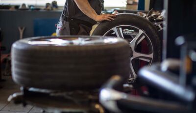 Cambio gomme estive 2026: tutto quello che c'è da sapere su scadenze, obblighi e sanzioni