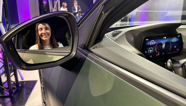 Nuova Cupra Raval dati tecnici, design e prezzo - Foto 18 di 19