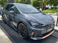 Nuova Cupra Born prova su strada, prestazioni e prezzi