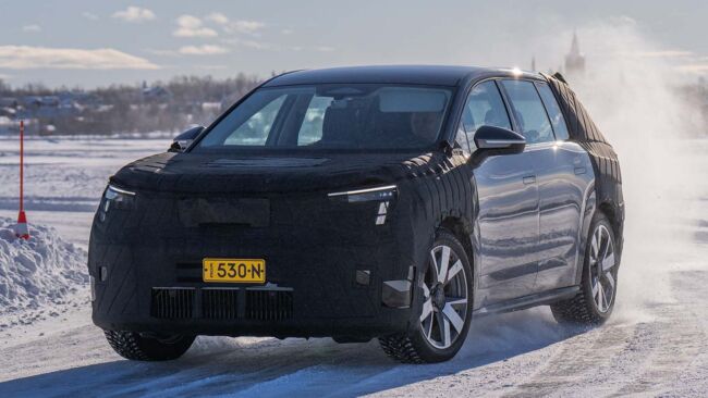 Skoda Peaq 2026: test estremi per il SUV elettrico prima del debutto del 23 giugno