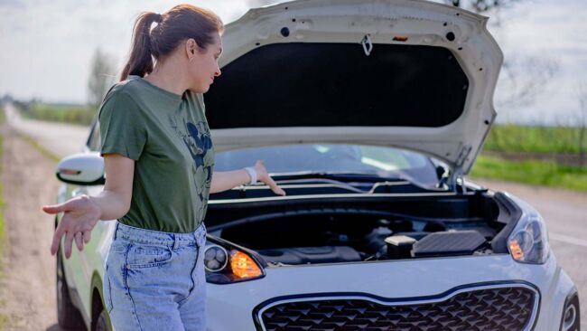 Perché l'auto non parte: tutte le cause più comuni e come risolvere il problema