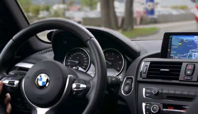 Come pulire correttamente il volante dell’auto: la guida passo-passo per ogni materiale