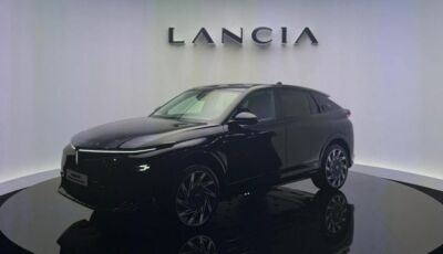 Lancia Gamma 2026: motori, interni, dimensioni e caratteristiche della nuova ammiraglia
