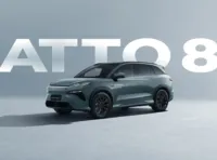 BYD Atto 8: Il nuovo SUV a 7 posti con ricarica ultra-fast in 5 minuti